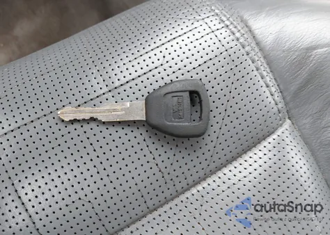 2004 Acura Mdx Touring Pkg из США, поврежденный, VIN 2HNYD18624H548017